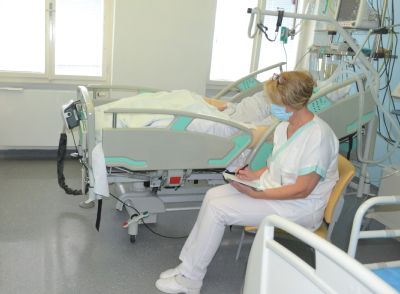 Lidem v kómatu budou v Nemocnici AGEL Přerov psát „pacientský deník“