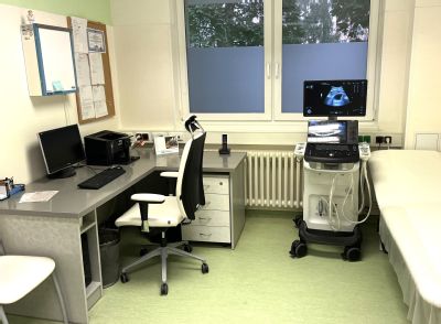 Nový ultrazvuk v Nemocnici AGEL Přerov zajistí přes 2 tisíce urologických vyšetření ročně