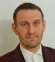 MUDr. Petr Dušek